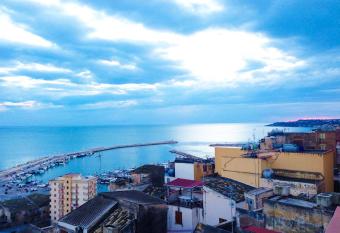 B&B Porta Bagni has Balcony rooms