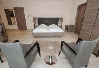 Hotel Lange has Balcony rooms