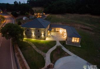 Lar de Donas has Balcony rooms