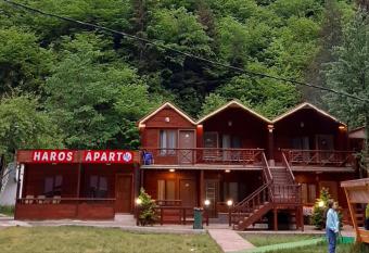 Haros Apart Hotel has Balcony rooms