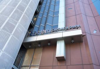 Rex Inn Kawasaki allows 18 year olds to book a room