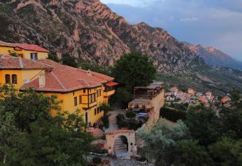 Rooms Merlika -Inside the Castle- has Balcony rooms