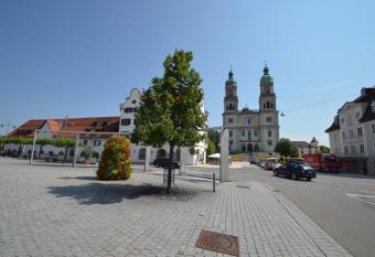 G  stehaus Stiftsstadt allows 18 year olds to book a room