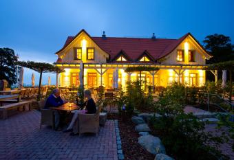 Plumbohms Aussichtsreich Gast- und Logierhaus has Balcony rooms
