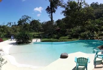 Mei Tai Cacao Lodge has Balcony rooms