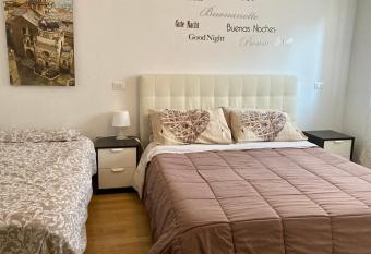 The Little House in Bergamo allows 18 year olds to book a room