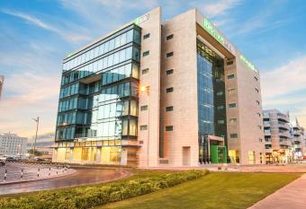 Ibis Styles Dubai Jumeira allows 18 year olds to book a room