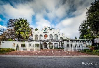 Just Tiffany Guesthouse allows 18 year olds to book a room
