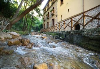 Historic Boutique Hotel Maccarunera has Balcony rooms