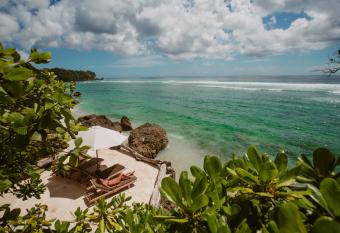 Rock n Reef allows 18 year olds to book a room