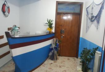 B&B Nettuno has Balcony rooms