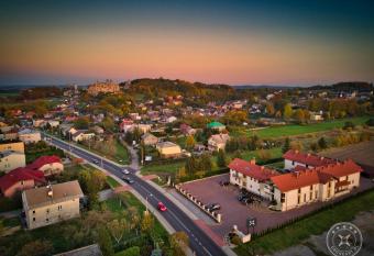 Hotel Pod Figur   has Balcony rooms