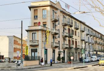 Hotel Rey has Balcony rooms