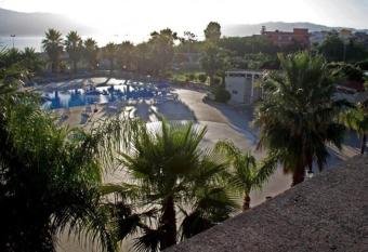 B&B Baia dello Stretto has Balcony rooms