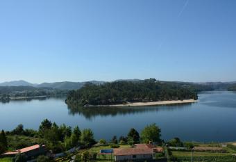Figurino do Douro allows 18 year olds to book a room