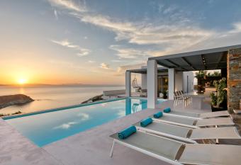 Villa Meli has Balcony rooms