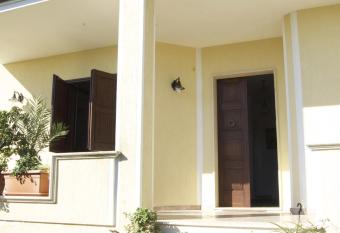 Casa Bella Vista has Balcony rooms