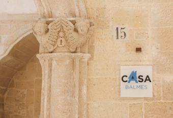 Casa Balmes has Balcony rooms