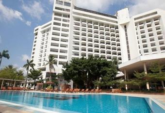 Eko Hotel Main Building allows 18 year olds to book a room