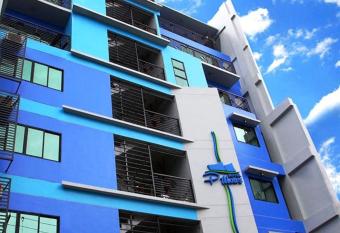 Pillows Hotel Cebu has Balcony rooms