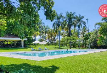 Rancho La Joya has Balcony rooms