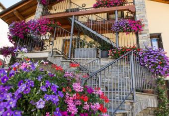 b&b Al Castel has Balcony rooms