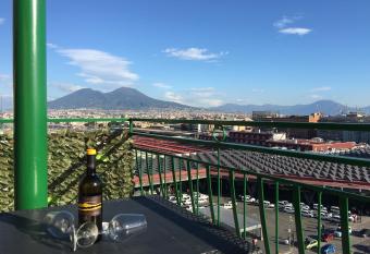 Top Floor Rentrooms Napoli has Balcony rooms