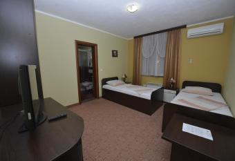 Motel Borik has Smoking rooms