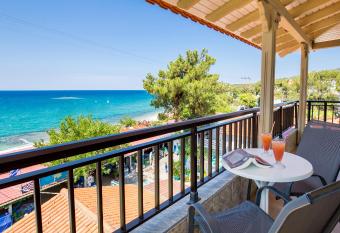 Green Velvet Thassos has Balcony rooms