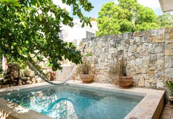 Hotel Boutique Casa Hipil has Balcony rooms