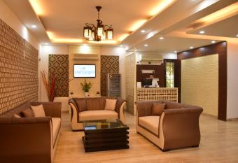 When In Gurgaon - Service Apartments, Near Medanta Medicity has Balcony rooms