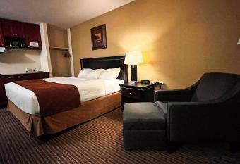 Horizon Inn & Steakhouse allows 18 year olds to book a room