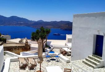 Piazza Castello has Balcony rooms