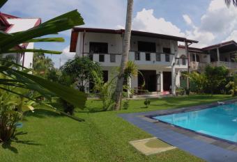 Villa Riverplace has Balcony rooms