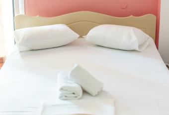 Achilleas Apartments has Balcony rooms