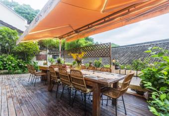 Boke Hotel Xihu has Balcony rooms