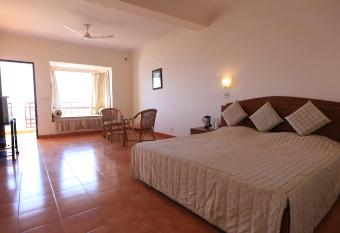 Woodsvilla Residency has Balcony rooms