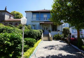 Casa de Pa  os has Balcony rooms