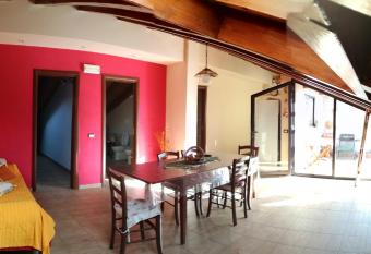 Casa Jolie has Balcony rooms