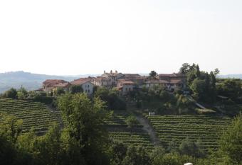 B&B acaso has Balcony rooms