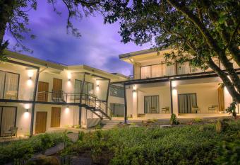 Ocotea Boutique Hotel allows 18 year olds to book a room