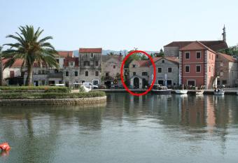 Apartments by the sea Vrboska (Hvar) - 4601 has Balcony rooms