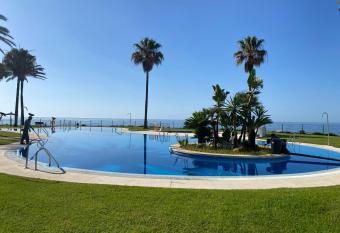 Mi Capricho, Luxury Apartment allows 18 year olds to book a room