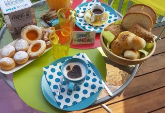 B&B A.R.C.O. allows 18 year olds to book a room