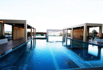 The Contrast i Hotel has Balcony rooms