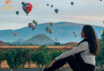 Hotel Jatziri has Balcony rooms