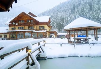 Pensiunea Casiana has Balcony rooms