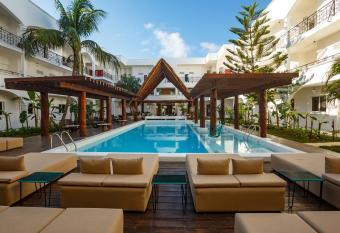 HM Playa del Carmen has Balcony rooms