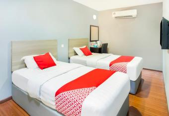 Hotel Zamburger Gelang Patah Formerly V3 Hotel allows 18 year olds to book a room