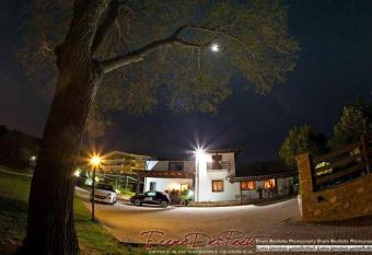 Eremo dei Poeti has Balcony rooms